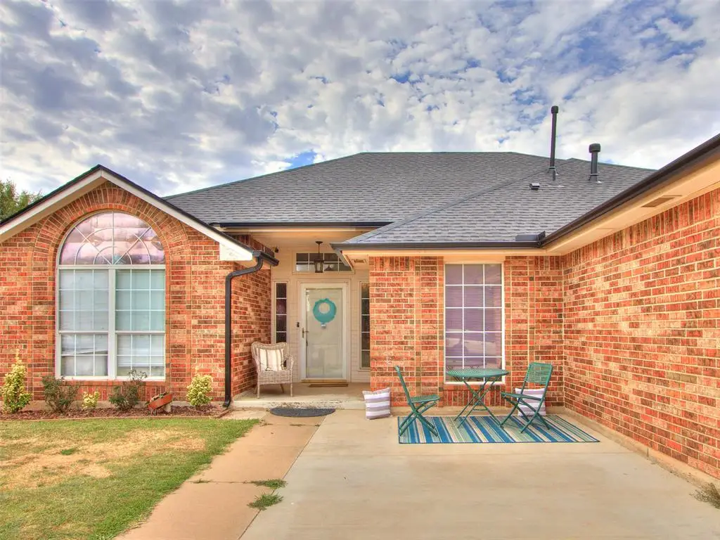 11712 SW 7th Street, Yukon, OK 73099 - #1
