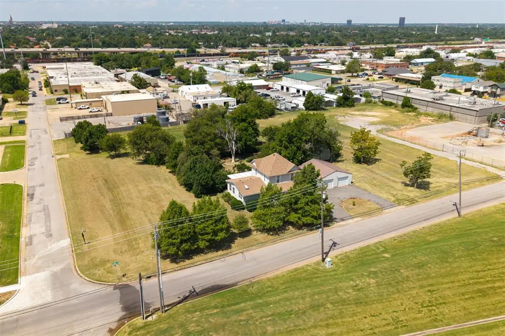 2501 N Walnut Avenue, Oklahoma City, OK 73105 - #1