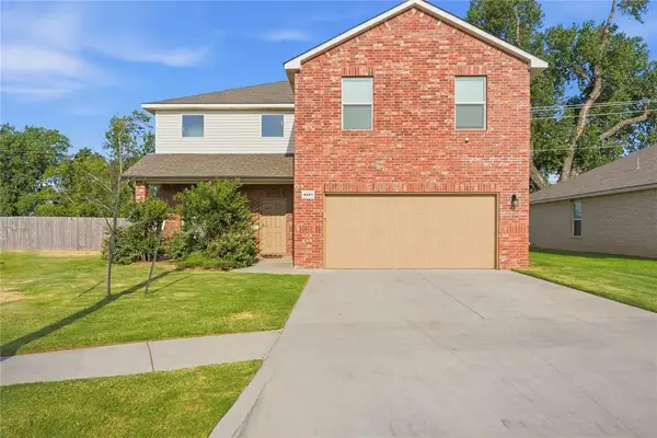 4421 Palmetto Bluff Drive, Mustang, OK 73064