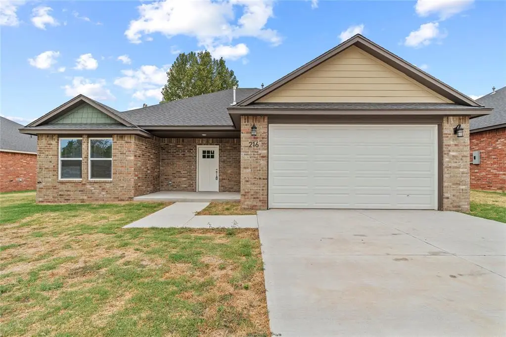 216 E Abbot Lane, Mustang, OK 73064 - #1