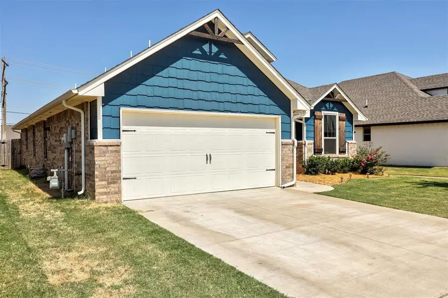 9041 NW 121st Terrace, Yukon, OK 73099 - #3