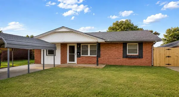 409 E Linden Lane, Mustang, OK 73064
