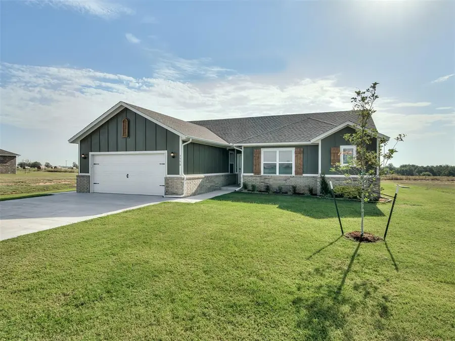 3390 Manning Farms Boulevard, El Reno, OK 73036 - #3