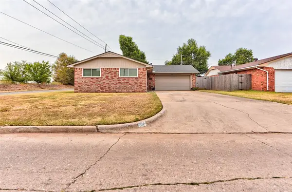 201 Holbrook Drive, El Reno, OK 73036