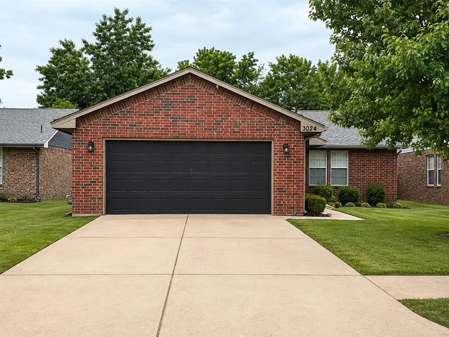 3024 SW 41st Street, Oklahoma City, OK 73119 - #2