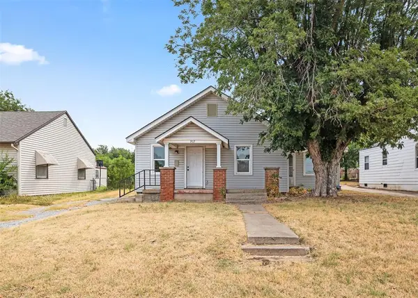 917 S Reno Avenue, El Reno, OK 73036