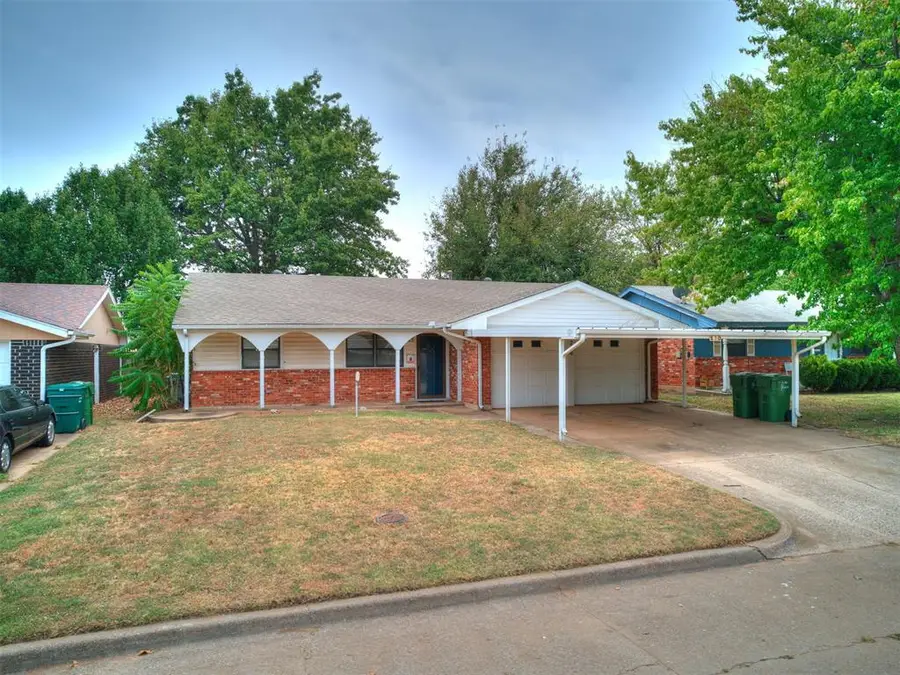 210 E Cherry Avenue, Yukon, OK 73099 - #2