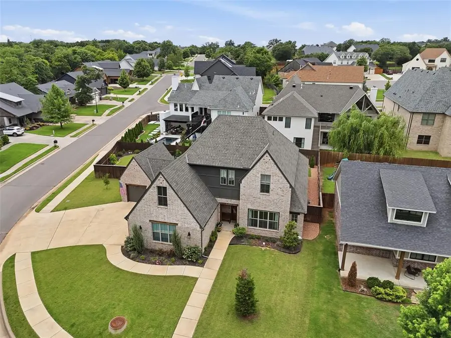 2801 Tandem Bike Trail, Edmond, OK 73034 - #3