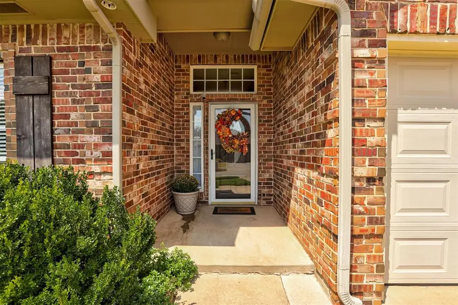 605 Vickery Avenue, Yukon, OK 73099 - #2