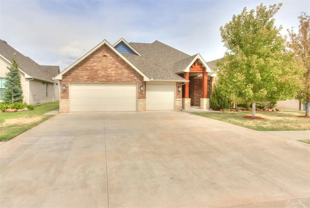 2424 Crystal Creek Drive, Yukon, OK 73099 - #1
