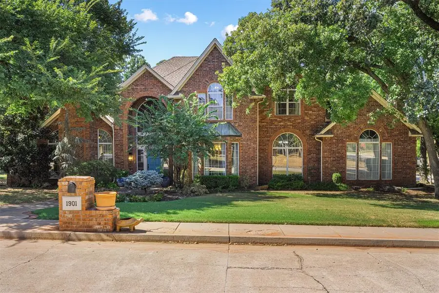 1901 Mission Hills Circle, Edmond, OK 73025 - #2