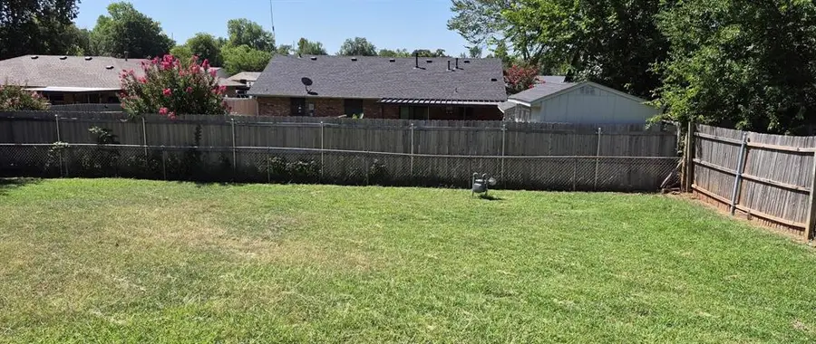 3800 Chetwood Drive, Del City, OK 73115 - #2
