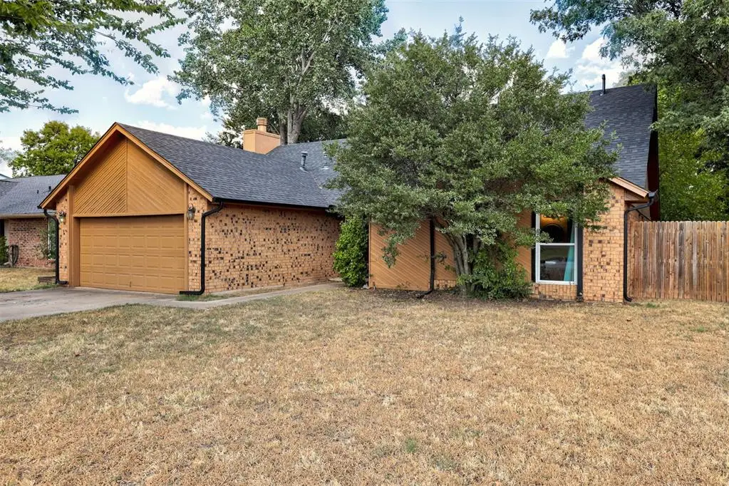 3300 N Meadowood Drive, Oklahoma City, OK 73110 - #1