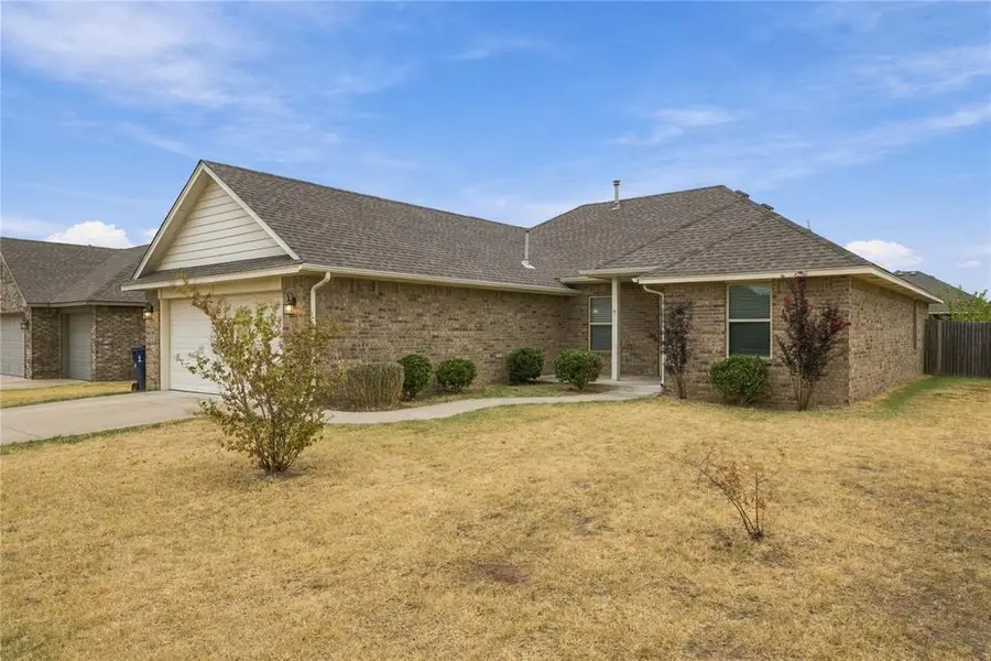 10612 Mountain Fork Drive, Yukon, OK 73099 - #2
