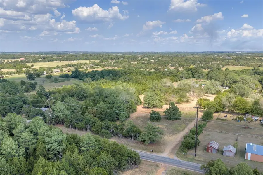 760 N Harrah Road, Harrah, OK 73045 - #3