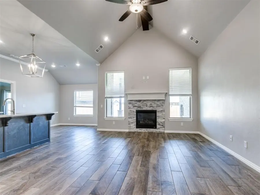 9125 NW 115th Street, Yukon, OK 73099 - #3