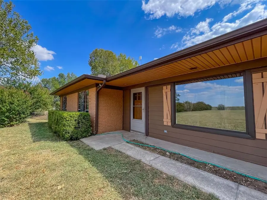 16100 W Britton Road, Yukon, OK 73099 - #2