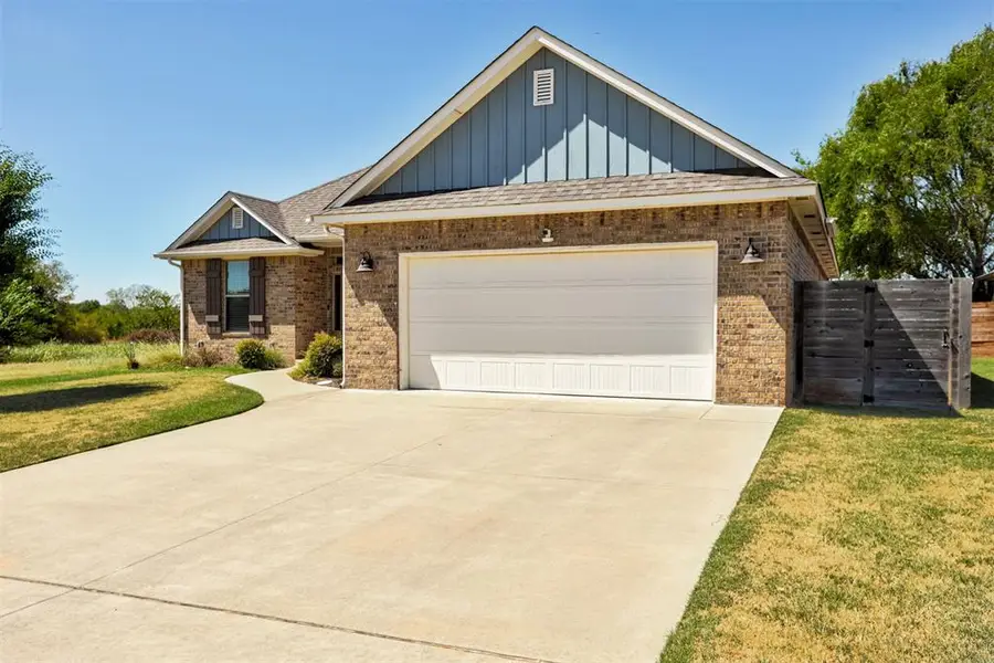 2209 Chadwick Drive, Norman, OK 73071 - #2