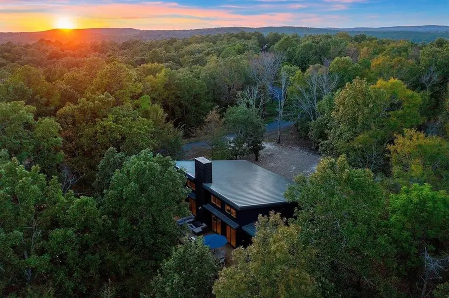 639 Woodland Hills Trail, Broken Bow, OK 74728 - #2
