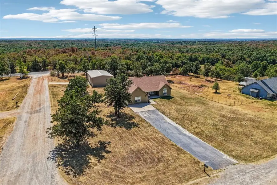 17250 Cottonwood Court, Newalla, OK 74857 - #3