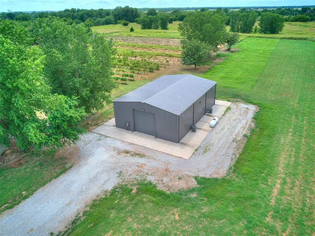6799 N Gregory Road, Yukon, OK 73099 - #1