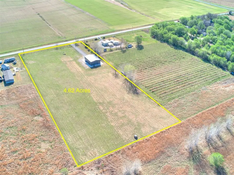 6799 N Gregory Road, Yukon, OK 73099 - #2