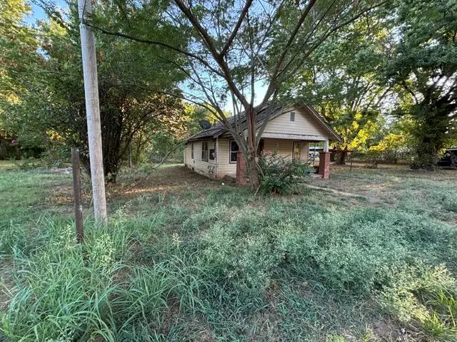 205 Carter Drive, Elmore City, OK 73433 - #3