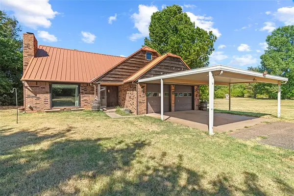 1521 E Forster Lane, Mustang, OK 73064
