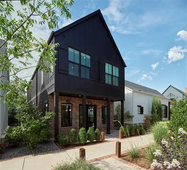225 W 1st Street #128, Edmond, OK 73003