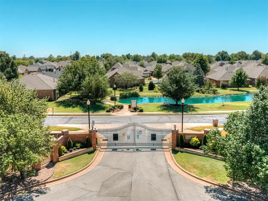 540 SW 125th Terrace, Oklahoma City, OK 73170 - #2