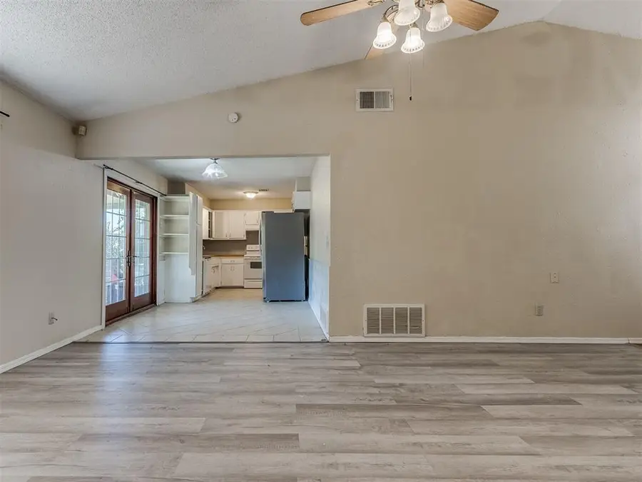 644 Howard Court, Edmond, OK 73003 - #3