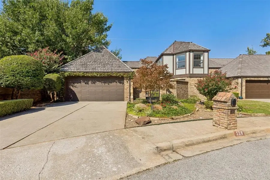 328 Windbrook Drive, Norman, OK 73072 - #2