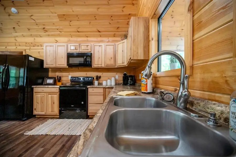 204 Eagle Mountain Trail, Broken Bow, OK 74728 - #2
