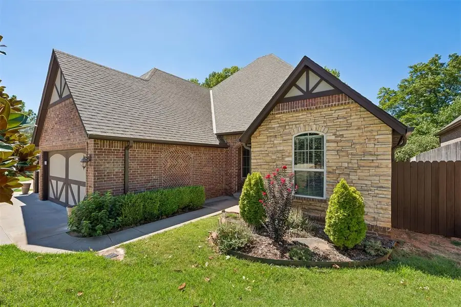 3325 Cheyenne Villa Circle, Edmond, OK 73013 - #2