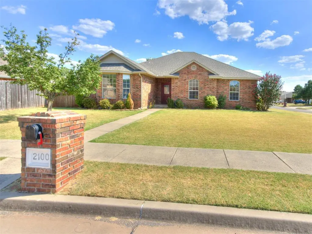 2100 Bradford Way, Edmond, OK 73003 - #1
