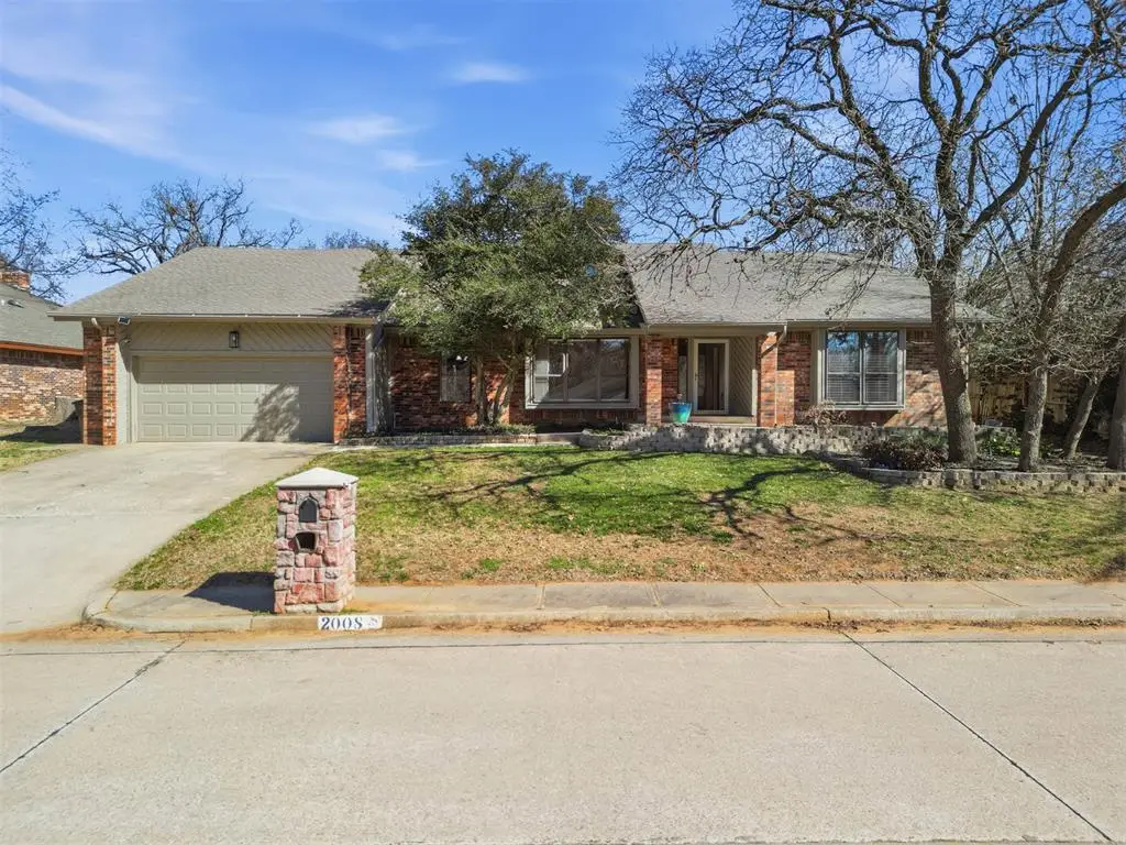 2008 Brookwood Place, Edmond, OK 73034 - #1