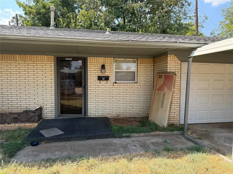 7109 S Shartel Avenue, Oklahoma City, OK 73139 - #2