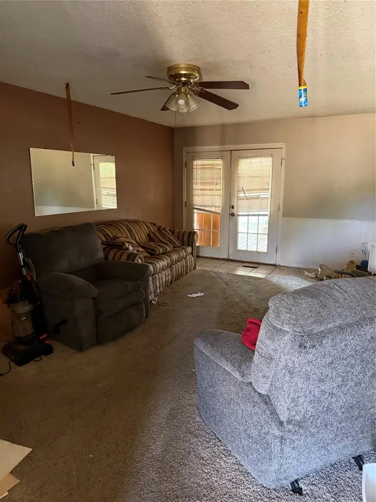 7109 S Shartel Avenue, Oklahoma City, OK 73139 - #3