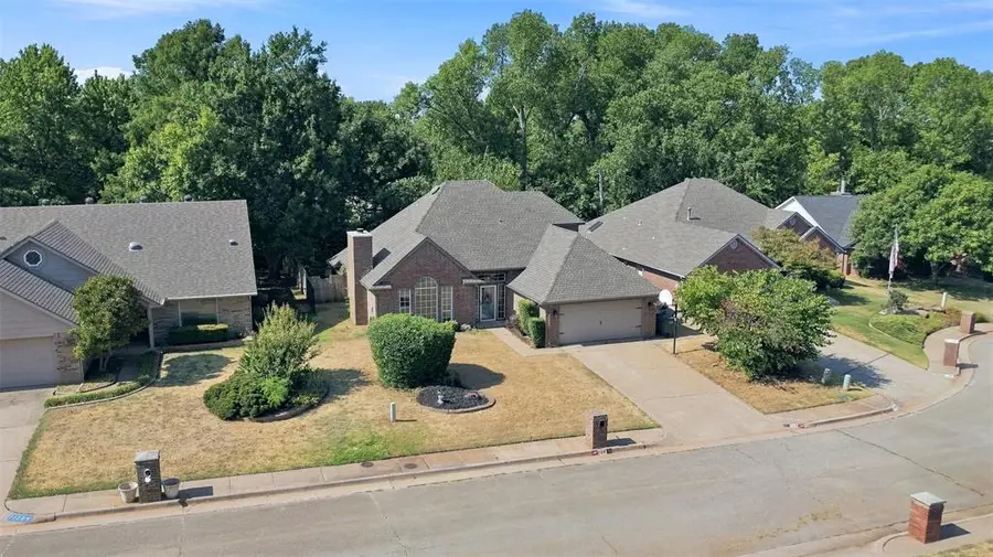 1124 Providence Court, Edmond, OK 73003 - #3