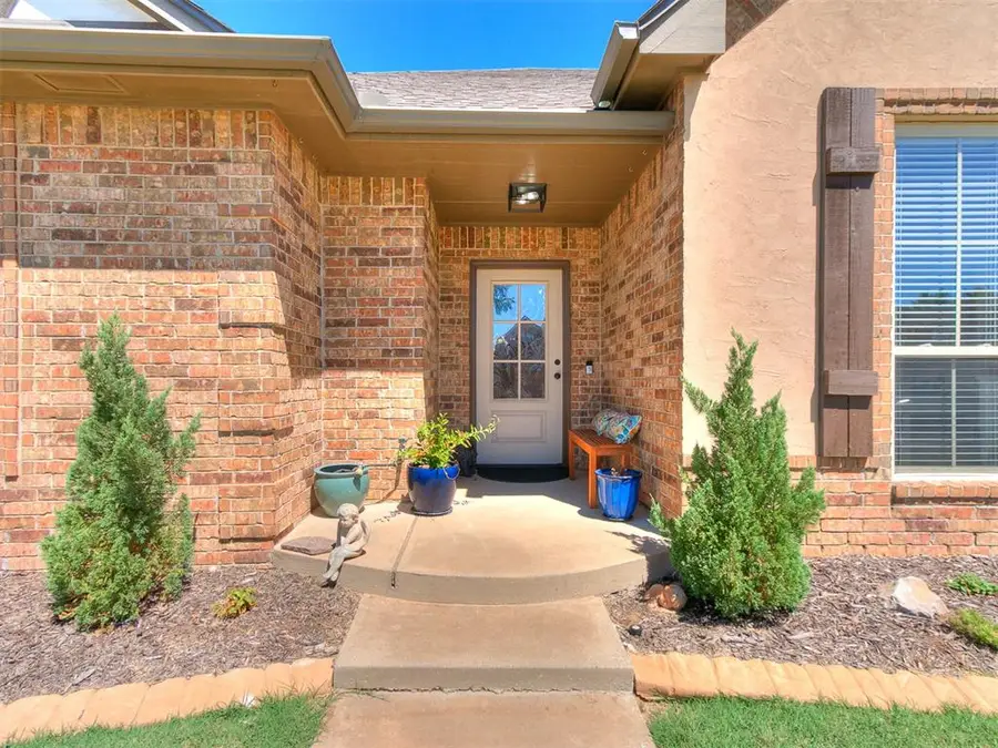 8629 NW 111th Street, Oklahoma City, OK 73162 - #2