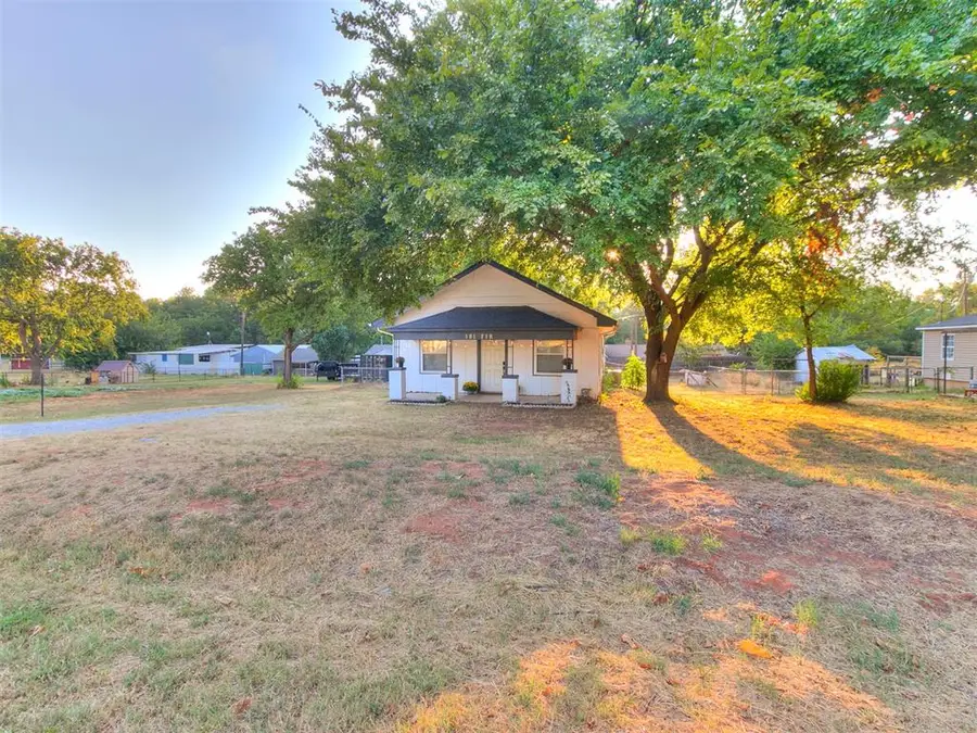 505 Fir Street, Wellston, OK 74881 - #2