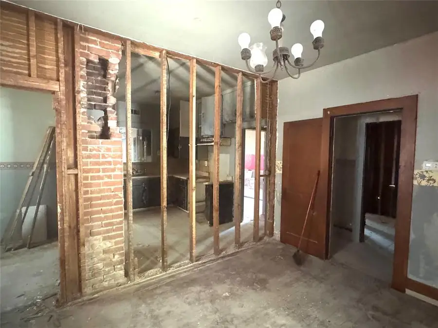 1832 NW 15th Street, Oklahoma City, OK 73106 - #2
