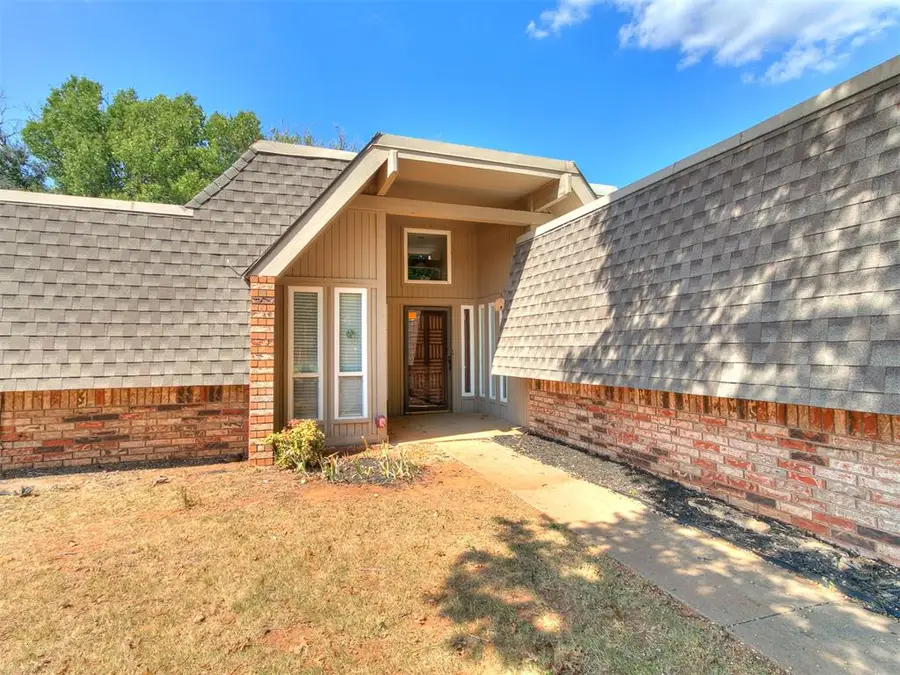8905 Stanford Court, Oklahoma City, OK 73132 - #3