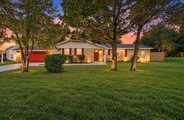 1223 E Vilas Avenue, Guthrie, OK 73044