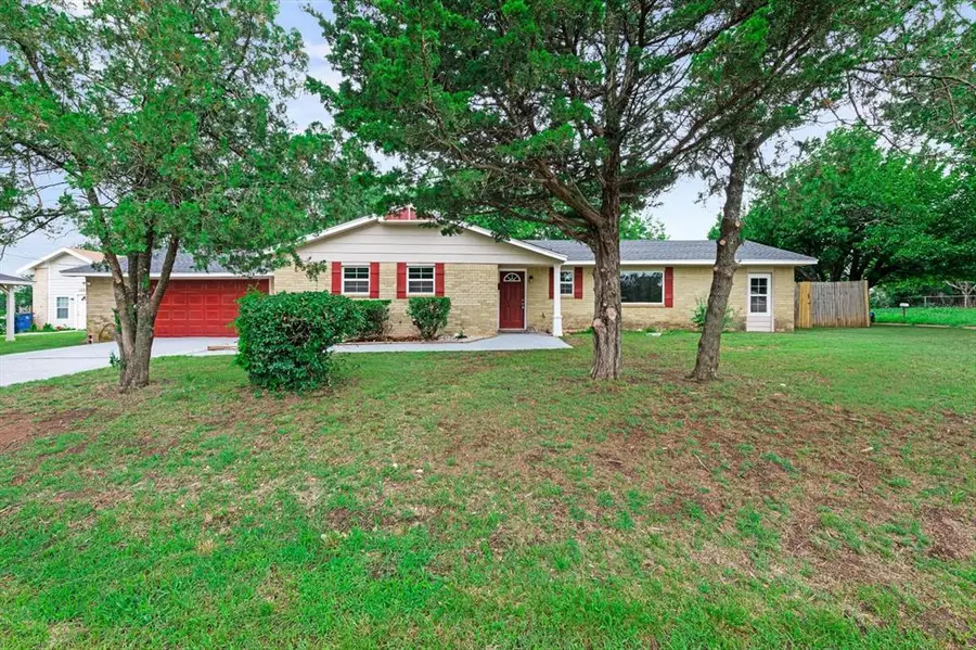 1223 E Vilas Avenue, Guthrie, OK 73044 - #2