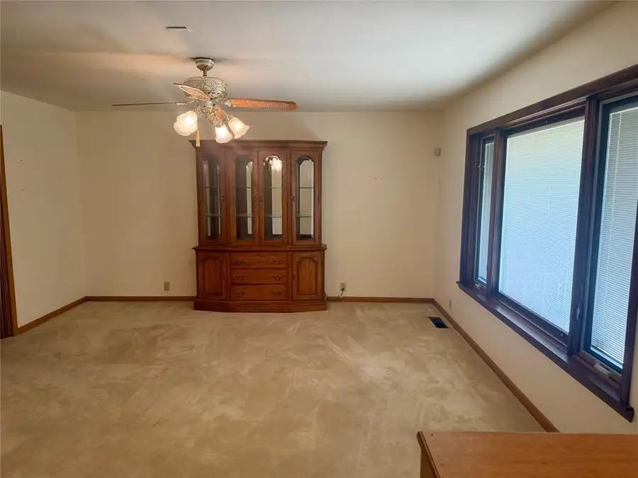 412 S 25th Street, Clinton, OK 73601 - #3