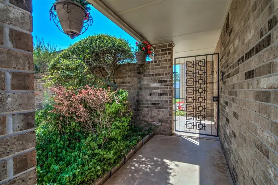 528 NW 142nd Street, Edmond, OK 73013 - #3