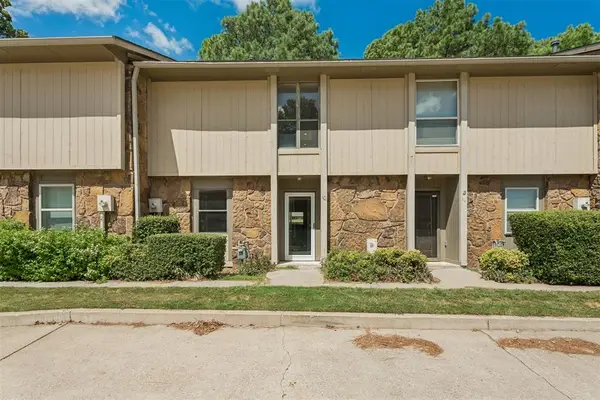 7010 Lakeshore Drive, Eufaula, OK 74432