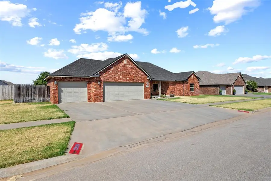 2209 Pinnacle Drive, Weatherford, OK 73096 - #3