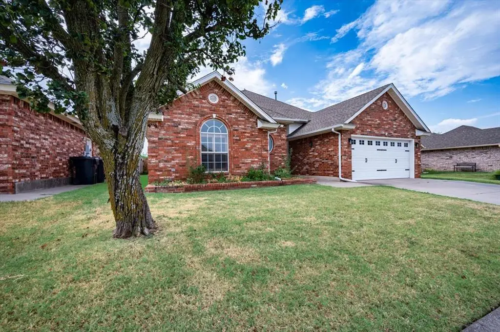 620 SW 154th Place, Oklahoma City, OK 73170 - #1